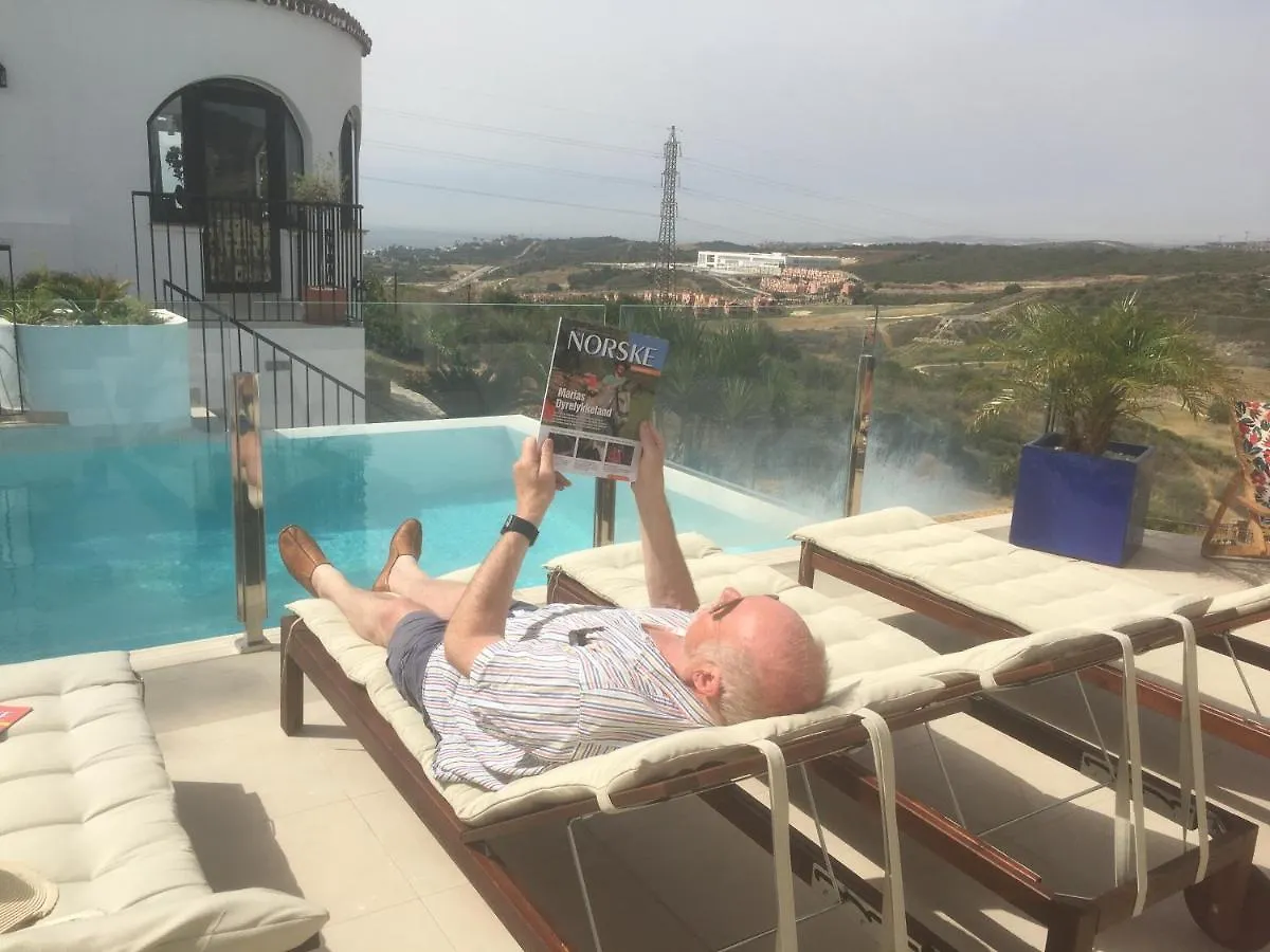 Villa Hesla Estepona